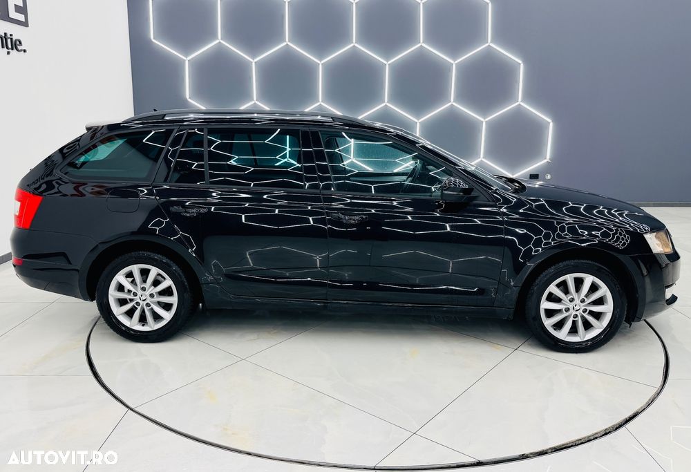 Skoda Octavia Combi 1.6 TDI Green tec Edition - 33