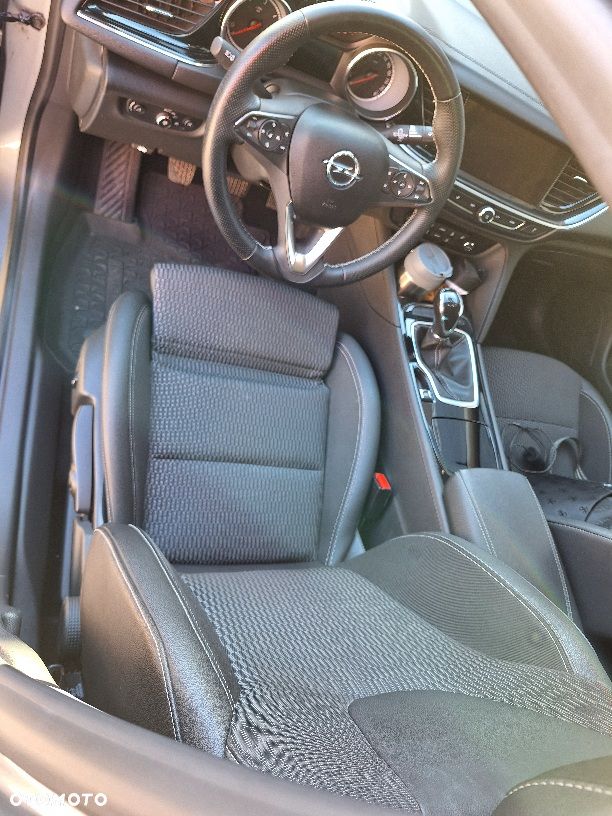 Opel Insignia 1.6 CDTI Cosmo ecoFLEX S&S - 18