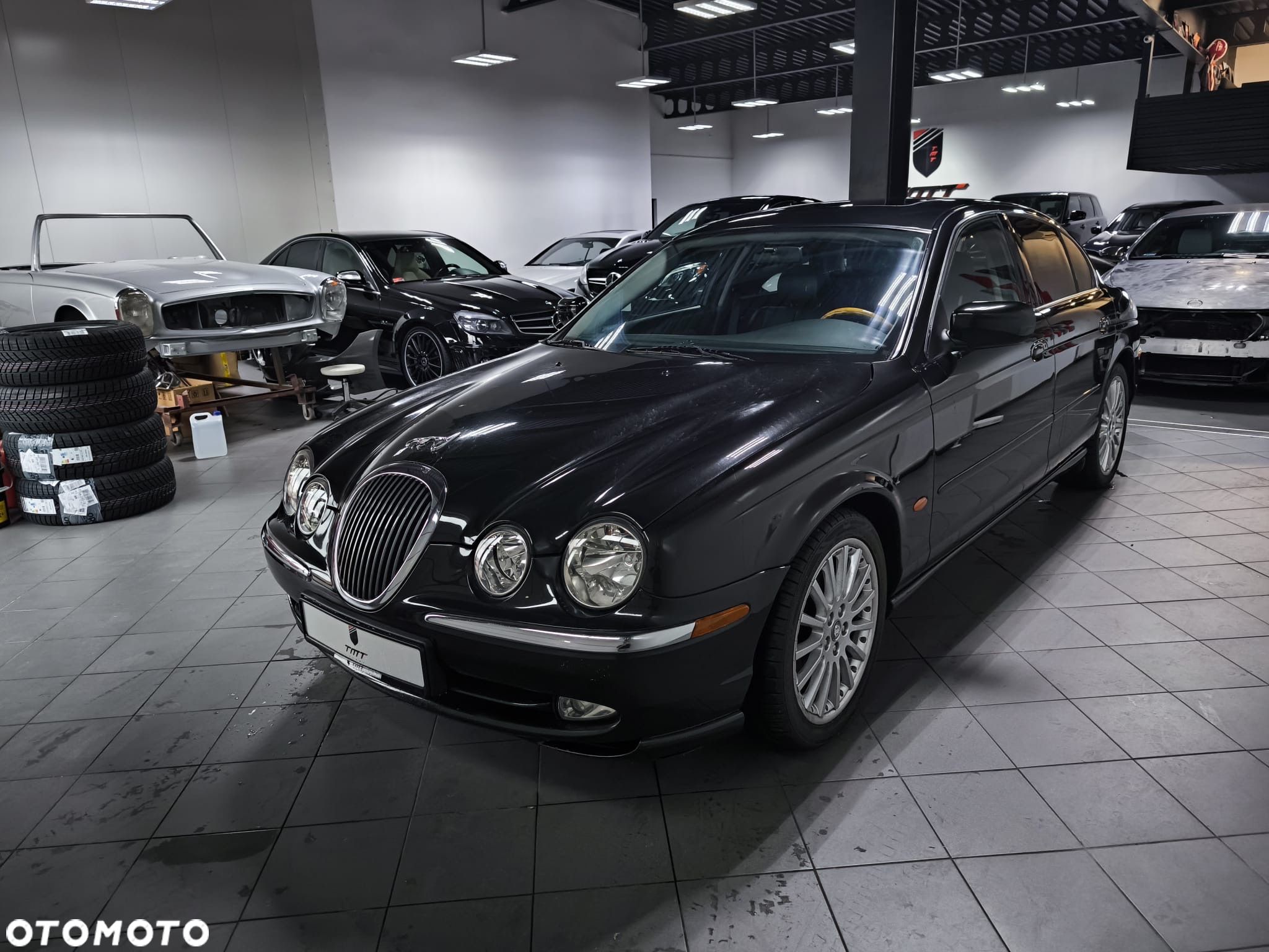 Jaguar S-Type - 1