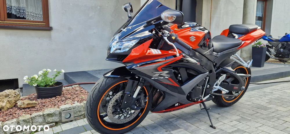 Suzuki GSX-R - 2