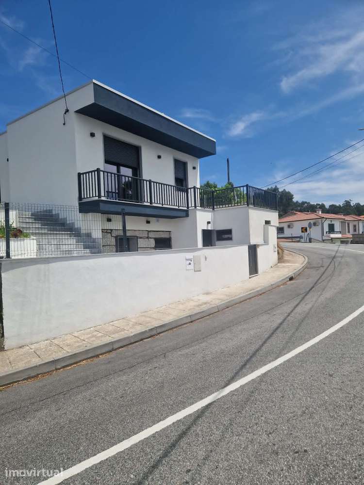 MORADIA T2 em Regadas, Fafe - Grande imagem: 3/23