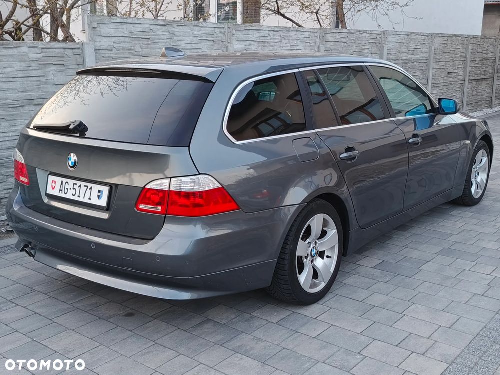 BMW Seria 5 530xd - 2