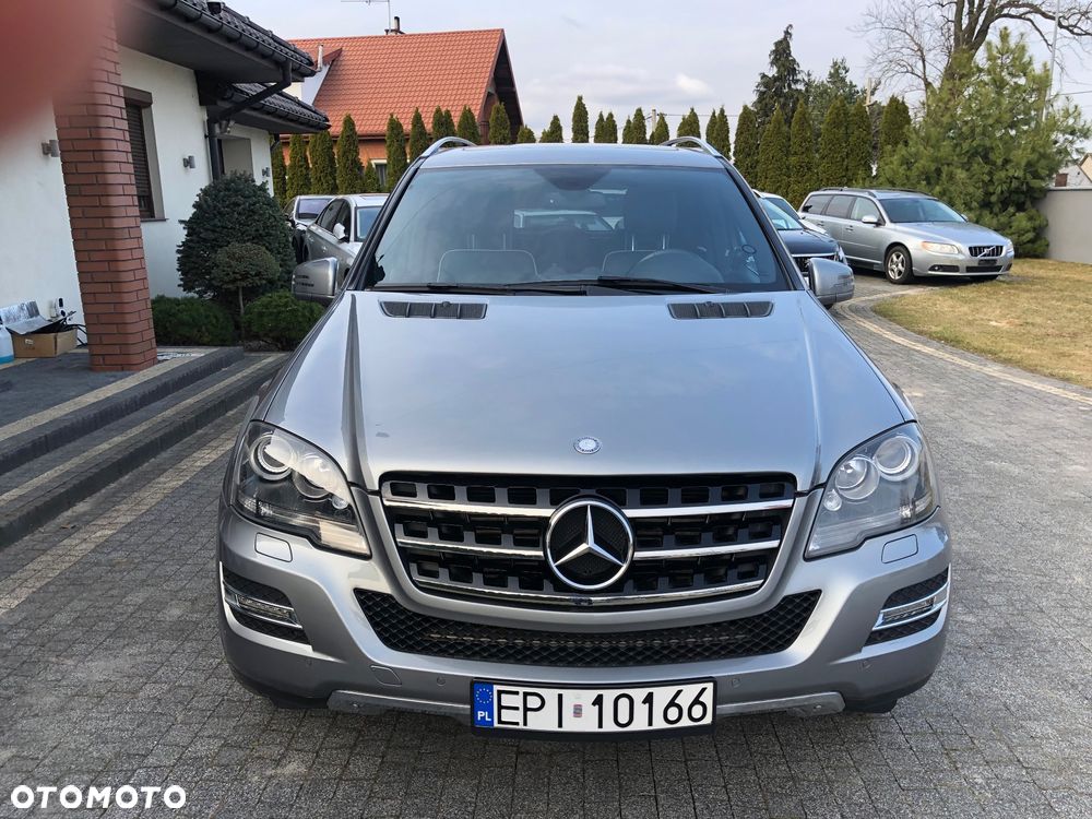 Mercedes-Benz ML 350 BlueTEC 4Matic 7G-TRONIC DPF Grand Edition - 31