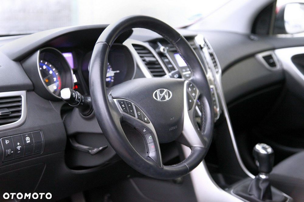 Hyundai i30 1.6 GDI Style - 15