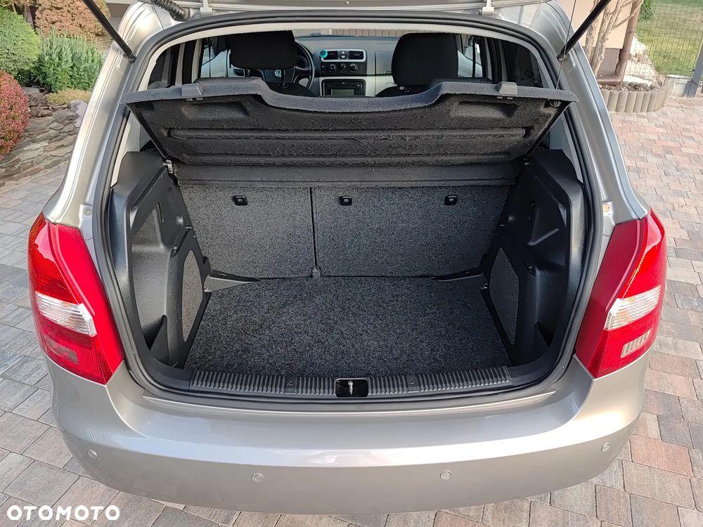 Skoda Fabia 1.4 16V STYLE Edition - 16