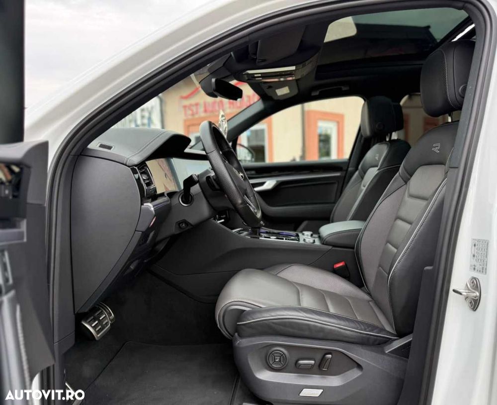 Volkswagen Touareg 3.0 V6 TDI SCR 4Motion Automatik R-Line - 19