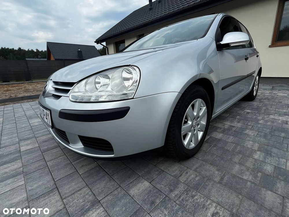 Volkswagen Golf 1.6 Comfortline - 15