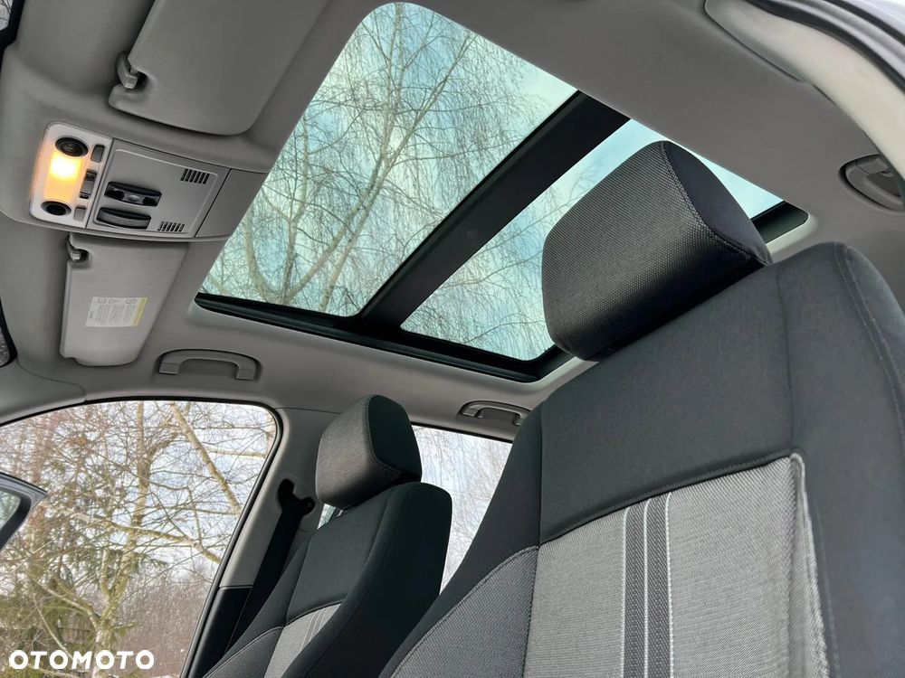 BMW X1 xDrive18d xLine - 15