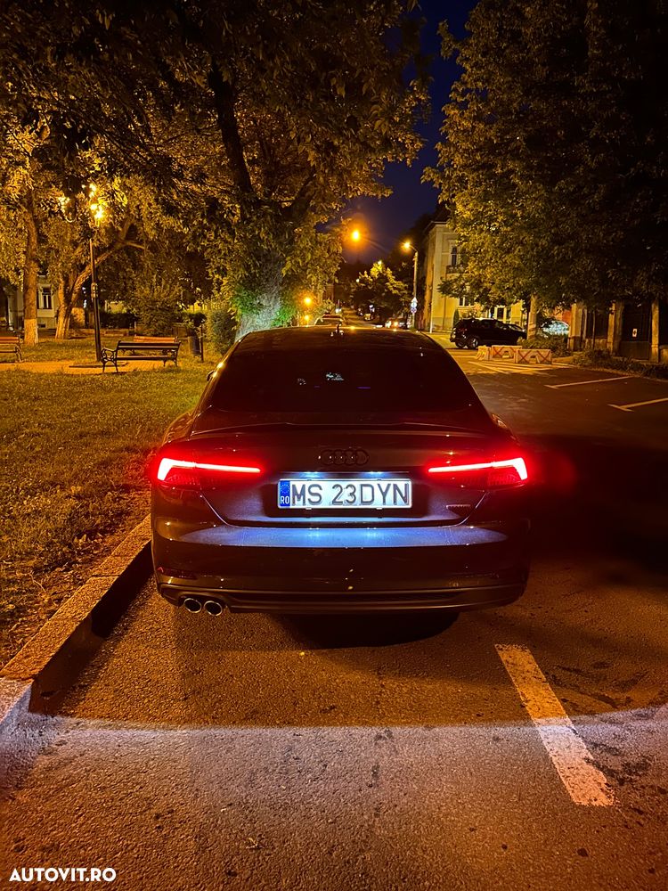 Audi A5 Sportback 2.0 TDI quattro Stronic - 5
