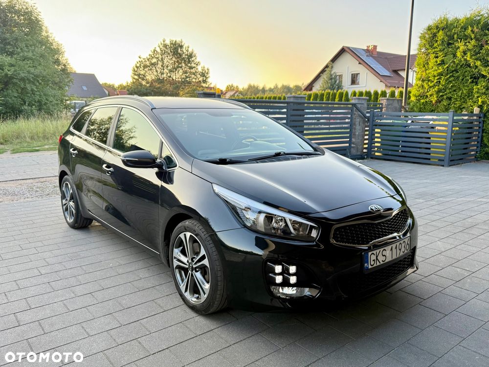 Kia Ceed 1.6 CRDi 136 ISG GT Line - 27