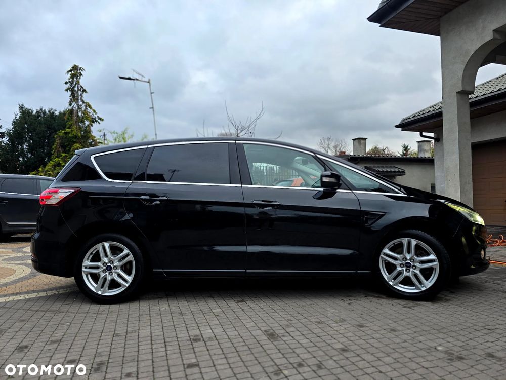Ford S-Max - 8