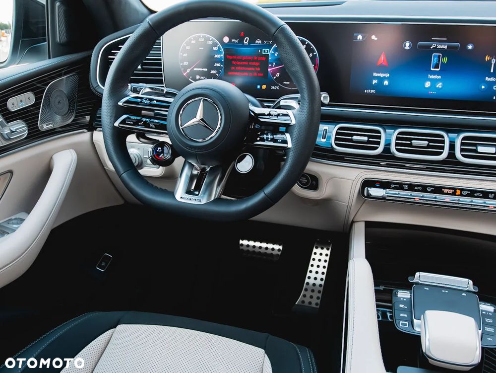 Mercedes-Benz GLE - 10
