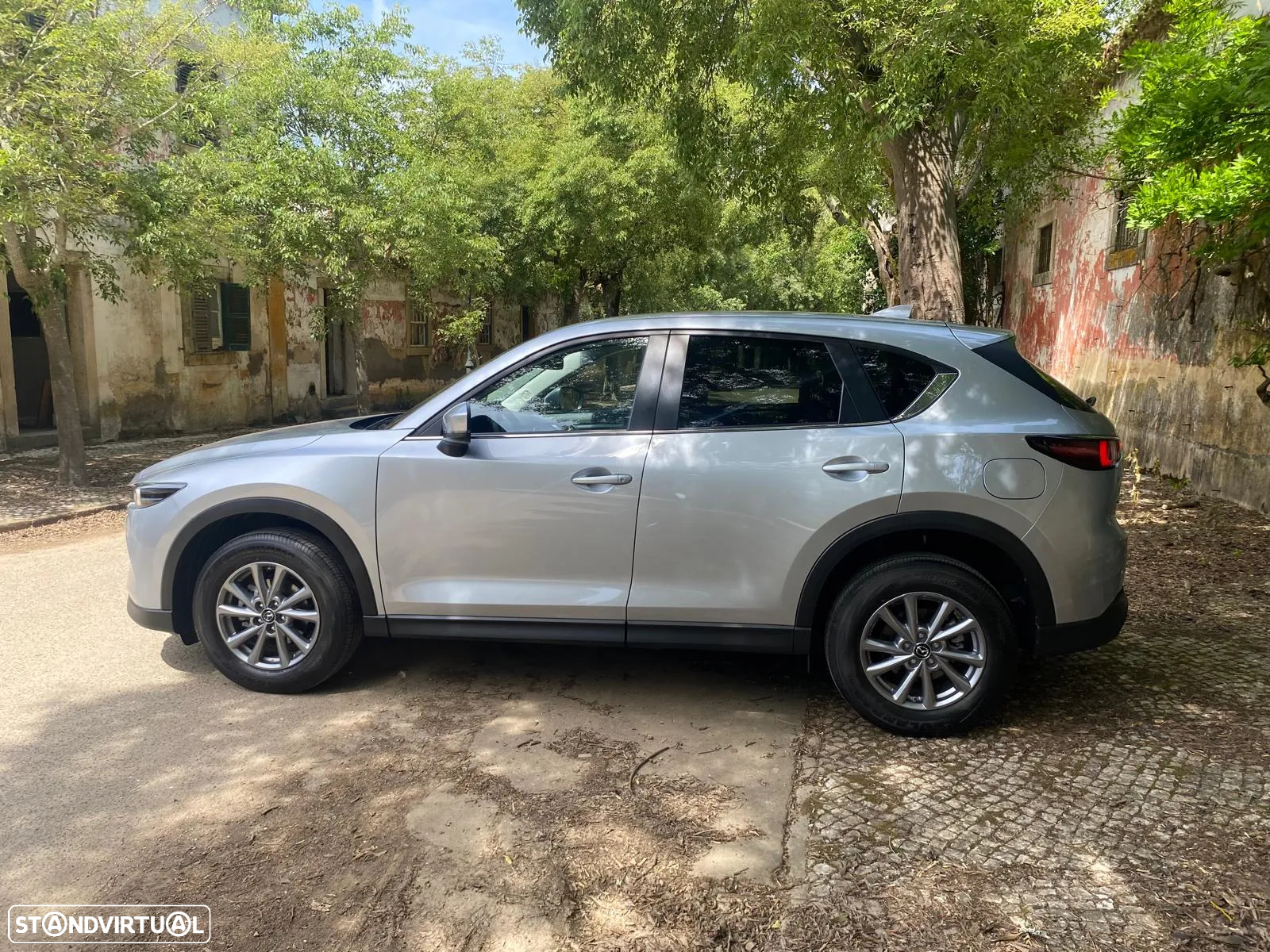 Mazda CX-5 2.0 G Centre-Line Connectivity & Convenience Pack - 5