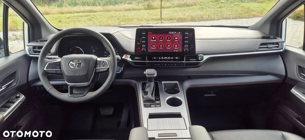 Toyota Sienna - 16