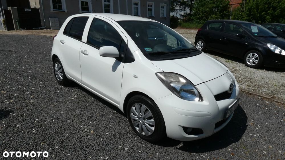 Toyota Yaris 1.33 2010 - 2