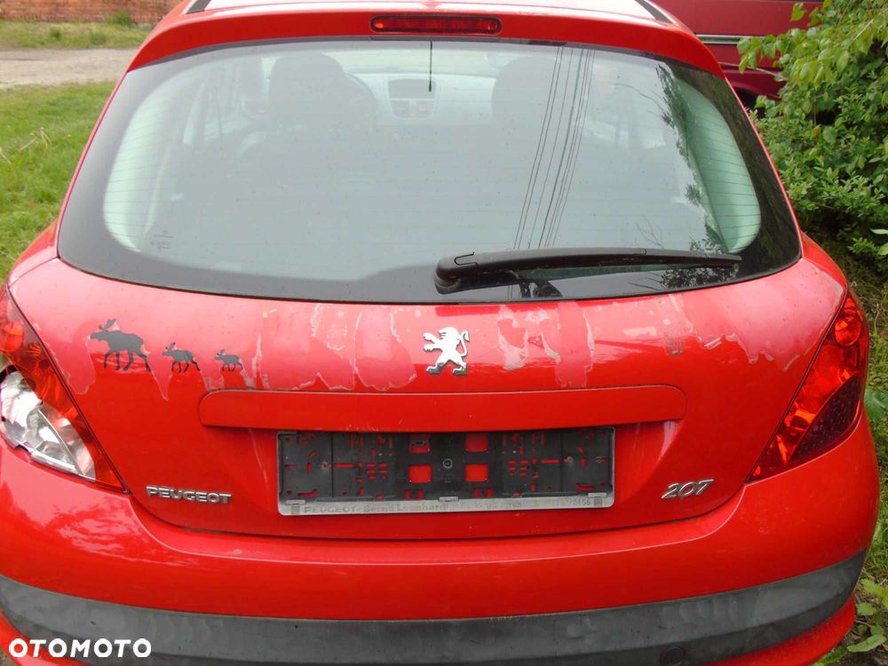 peugeot 207 HB klapa tylna