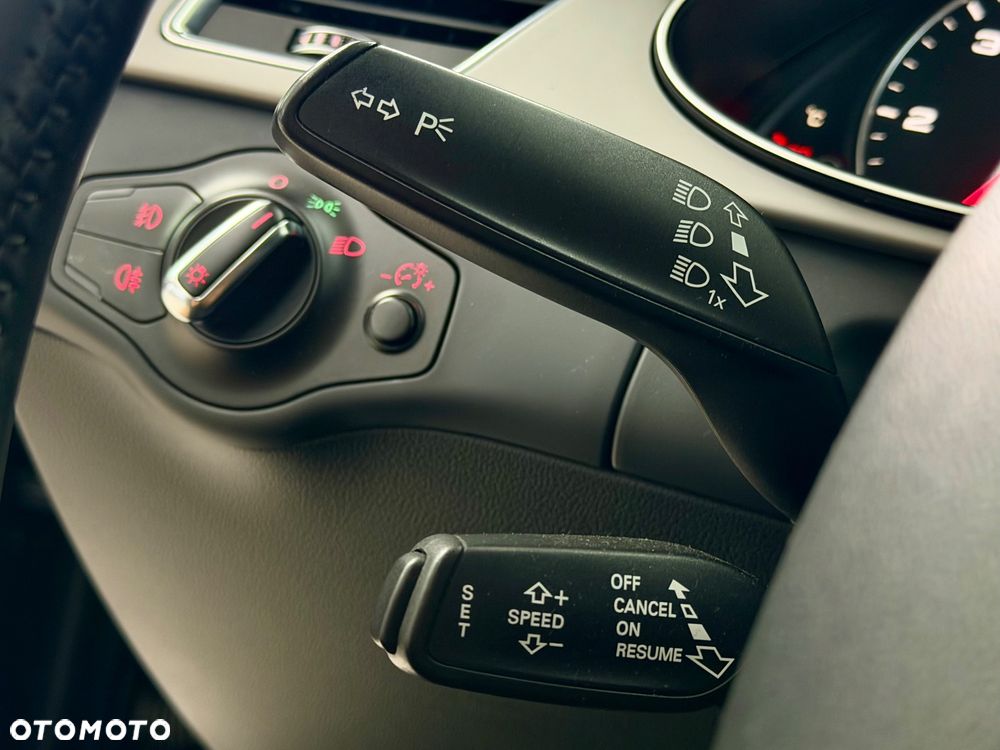 Audi A4 Avant 2.0 TDI Limited Edition - 24