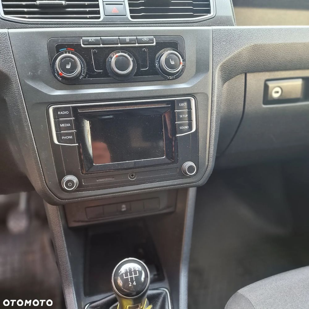 Volkswagen Caddy - 12