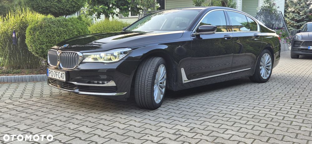 BMW Seria 7 740d xDrive - 11