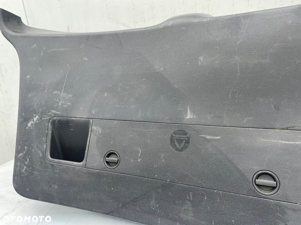OSŁONA OBUDOWA KLAPY BAGAŻNIKA VW TOURAN I 1T0867601D - 4