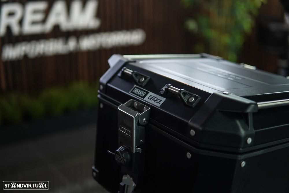 Honda X-ADV 750 - 23