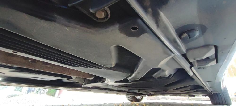 Mercedes-Benz Klasa B 200 7G-DCT Style - 37