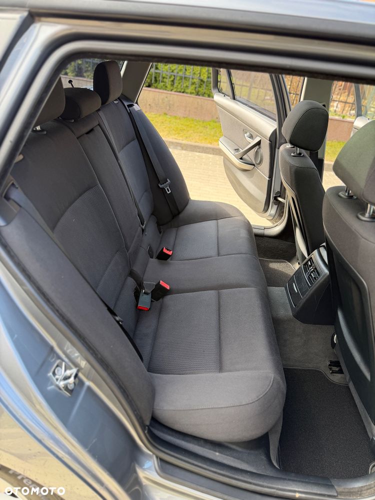 BMW Seria 3 320d - 21