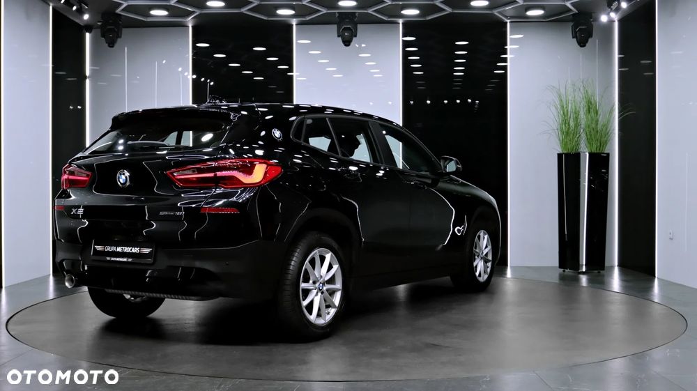 BMW X2 sDrive18i GPF Advantage - 9