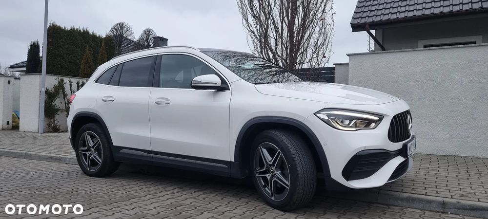 Mercedes-Benz GLA 250 4Matic 8G-DCT AMG Line Advanced Plus - 12
