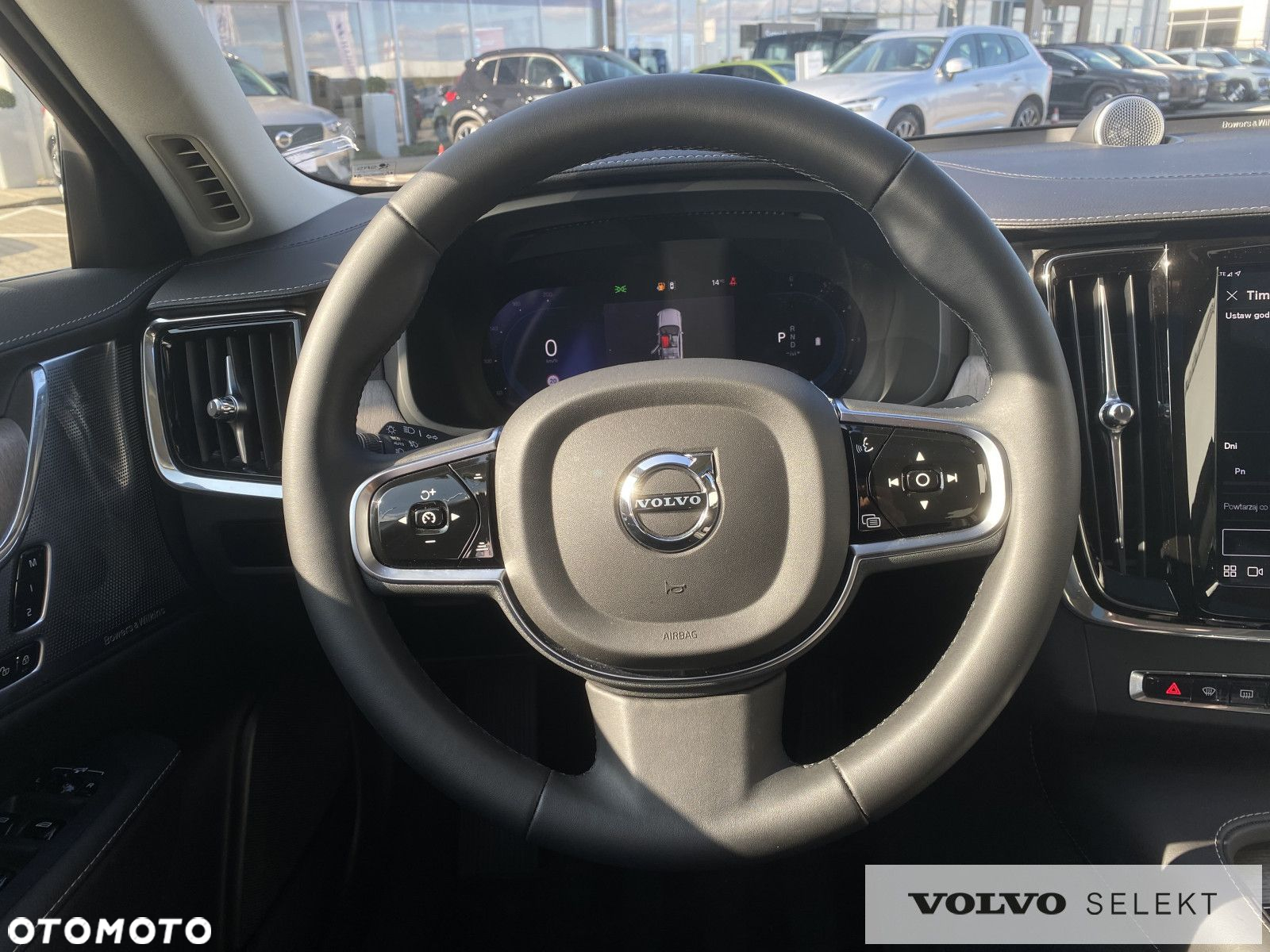 Volvo S90 - 13