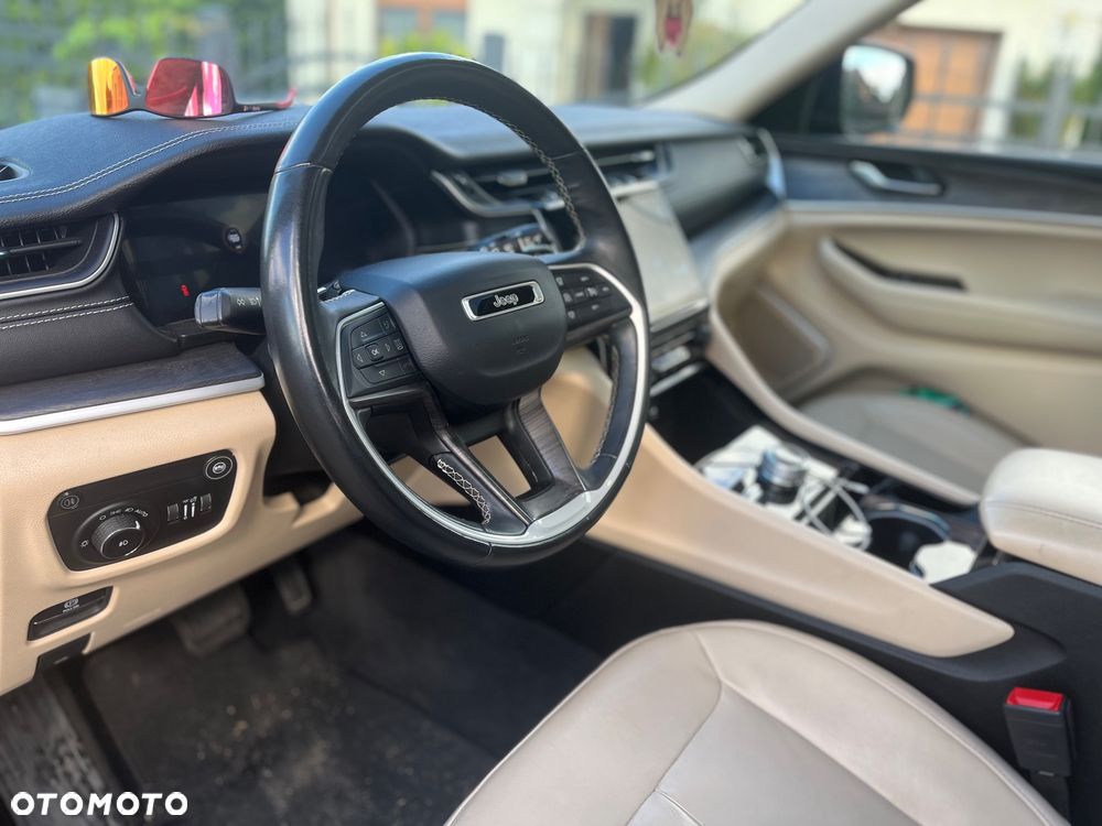 Jeep Grand Cherokee - 7
