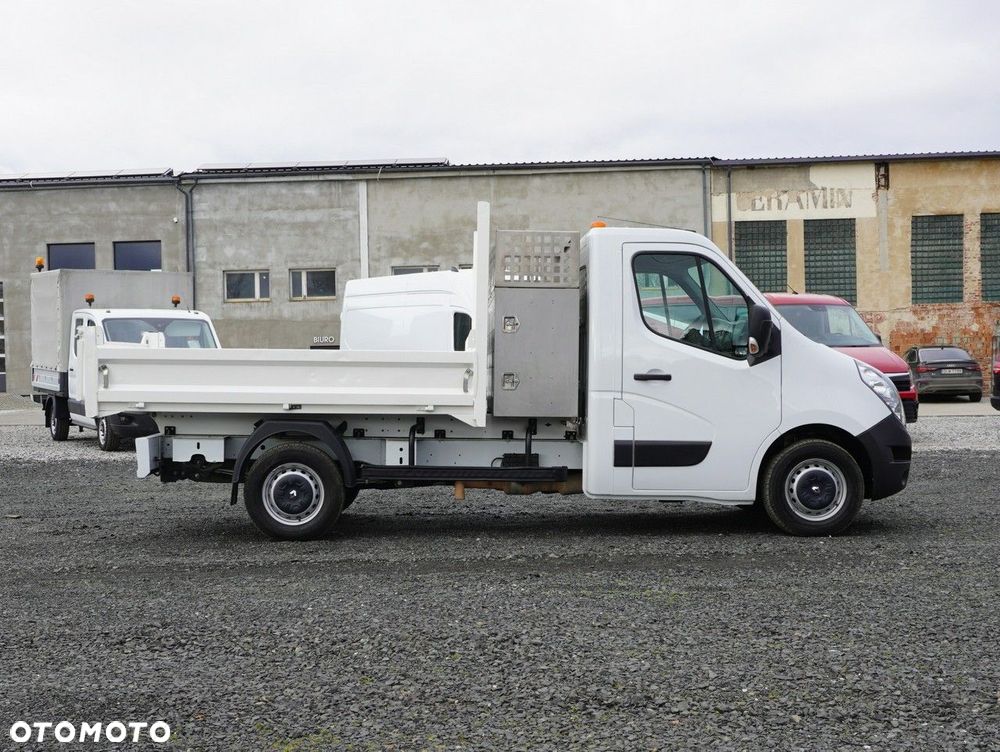 Renault Master - 32