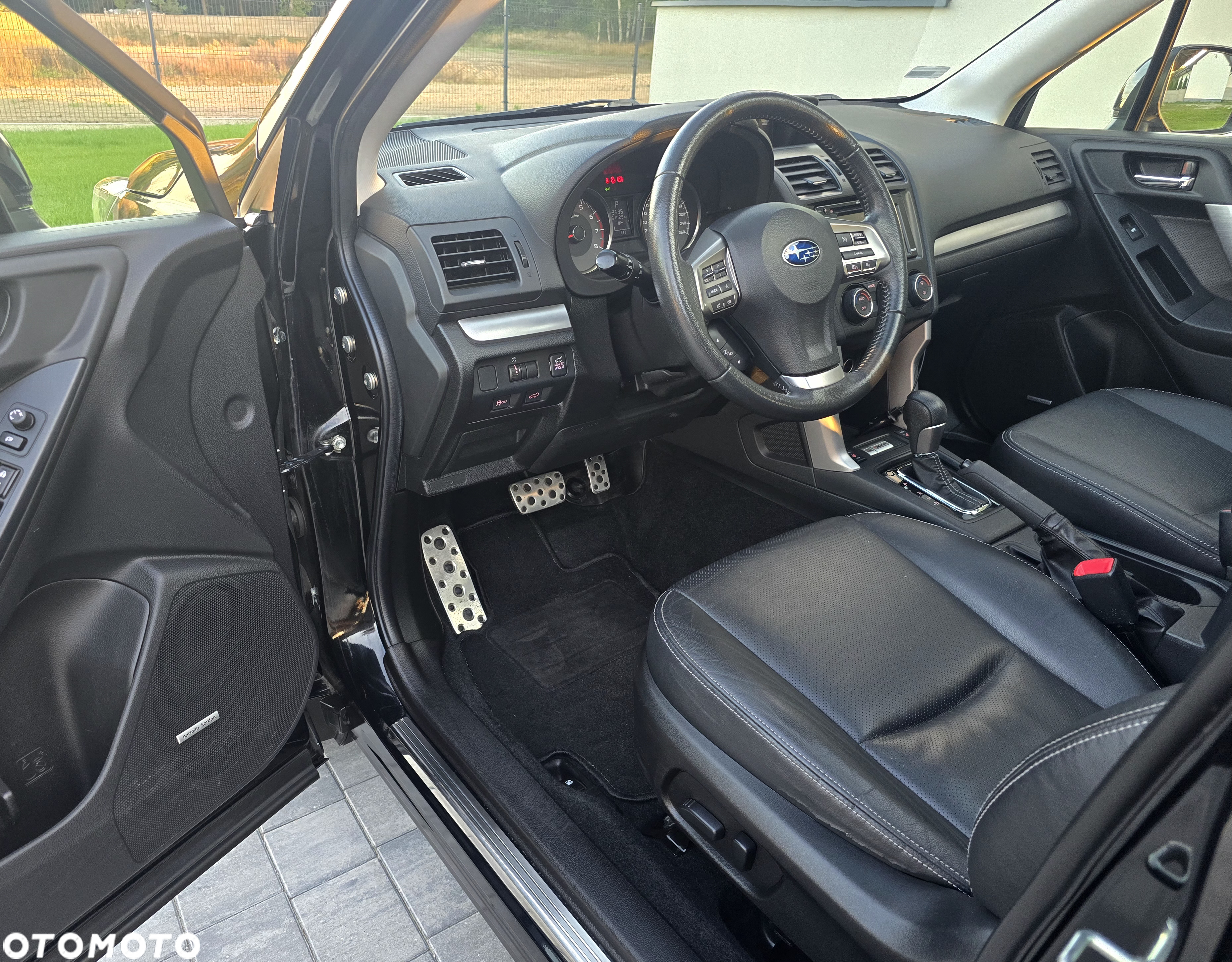 Subaru Forester 2.0XT Platinum Lineartronic - 15