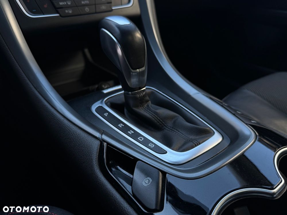 Ford Mondeo 2.0 TDCi STart-Stopp PowerShift-Aut ST-Line - 22