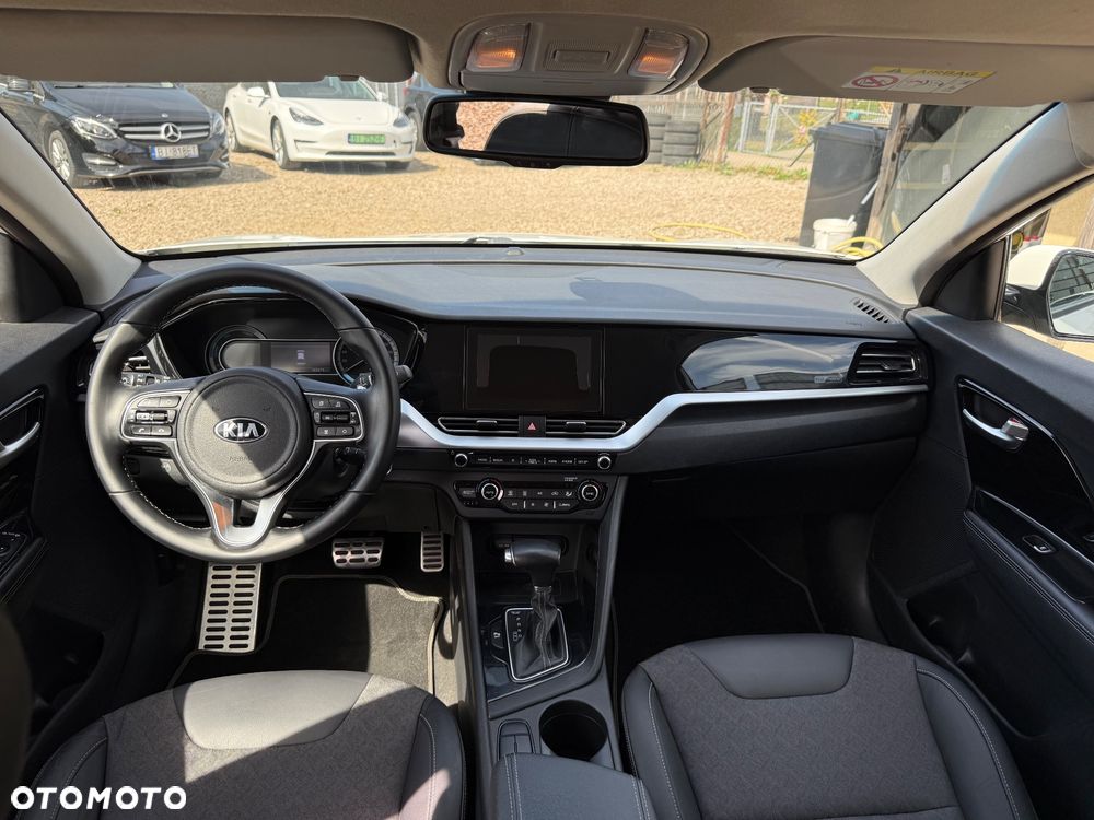 Kia Niro - 18