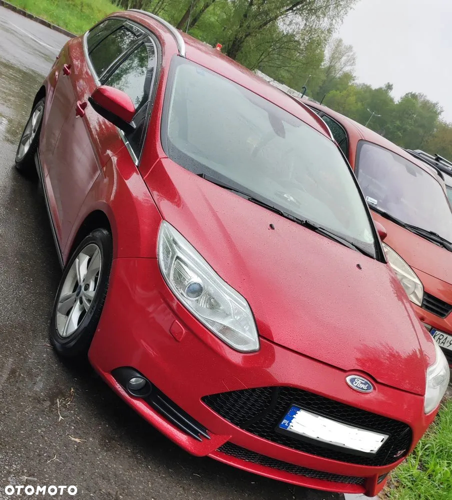 Ford Focus Turnier 1.6 TDCi DPF Champions Edition - 12
