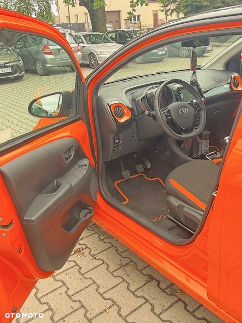 Toyota Aygo 1.0 VVT-i JBL Edition - 7