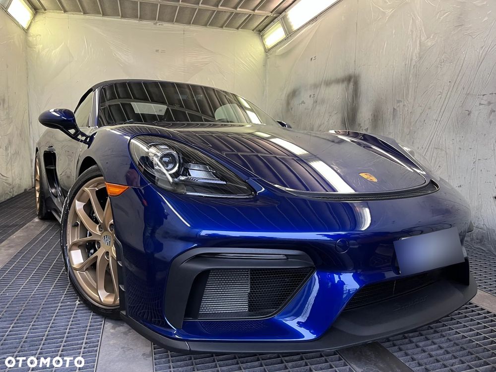 Porsche Boxster - 1