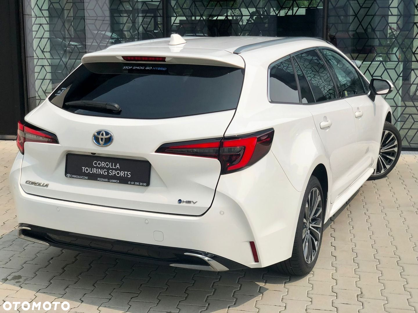 Toyota Corolla - 12