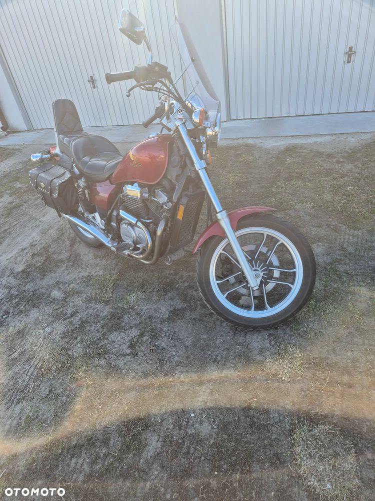 Honda Shadow - 2
