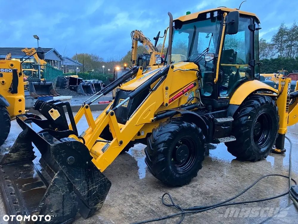 JCB 3CX CONTRACTOR - 1