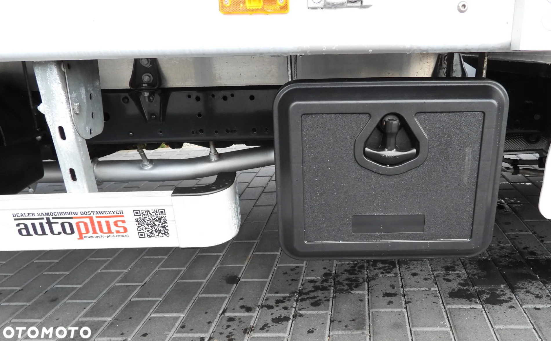 Iveco DAILY 35S18 PLANDEKA WINDA 8 PALET WEBASTO TEMPOMAT KLIMATYZACJA 180KM [ 494459 ] - 25