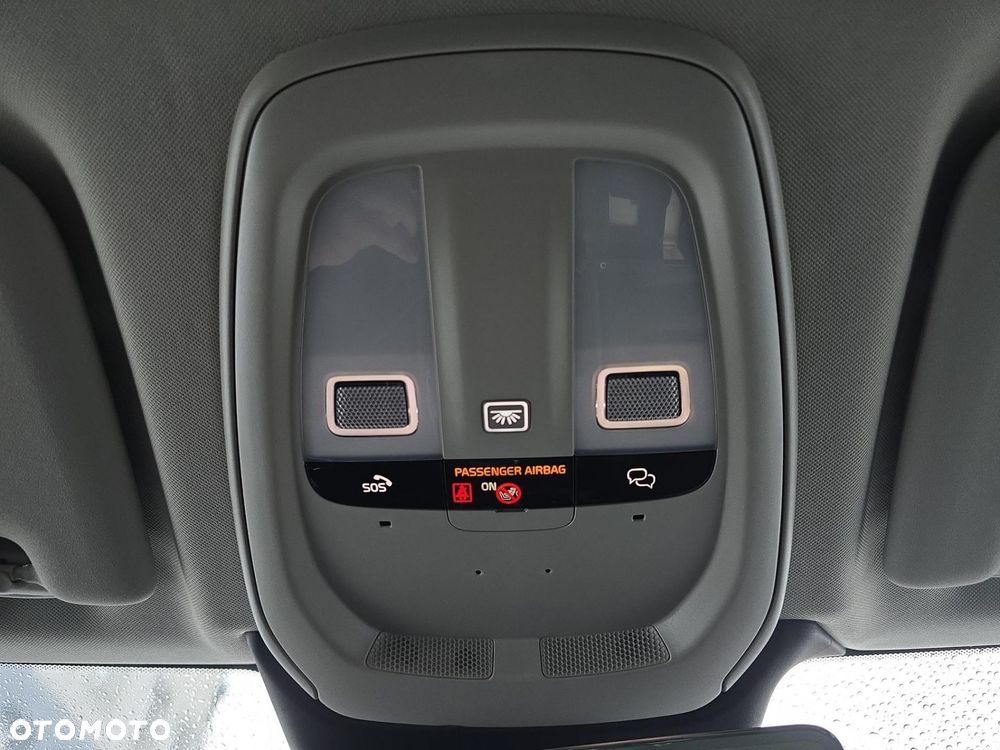 Volvo XC 60 B4 D Plus Bright - 24