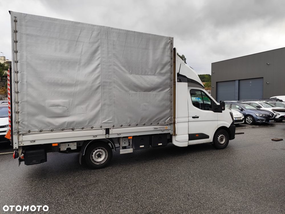 Renault Master - 3