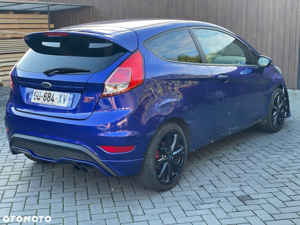 Ford Fiesta 3-Türer ST - 4
