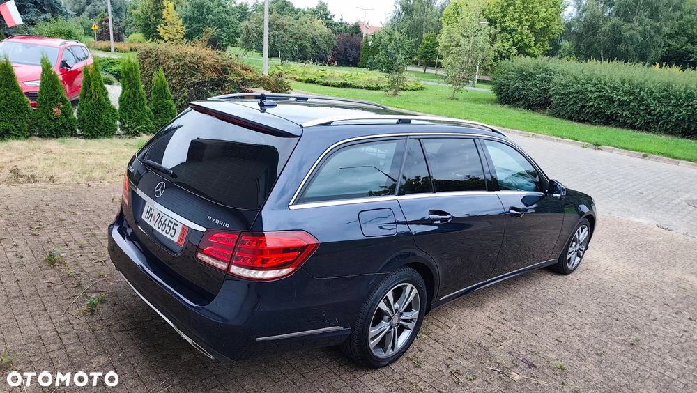 Mercedes-Benz Klasa E 250 BlueTEC 9G-TRONIC Edition - 24