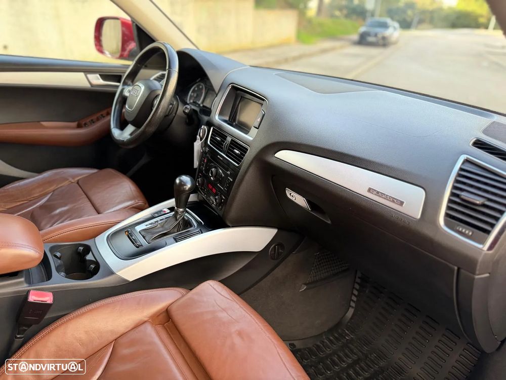 Audi Q5 2.0 TDI Sport S-tronic - 31