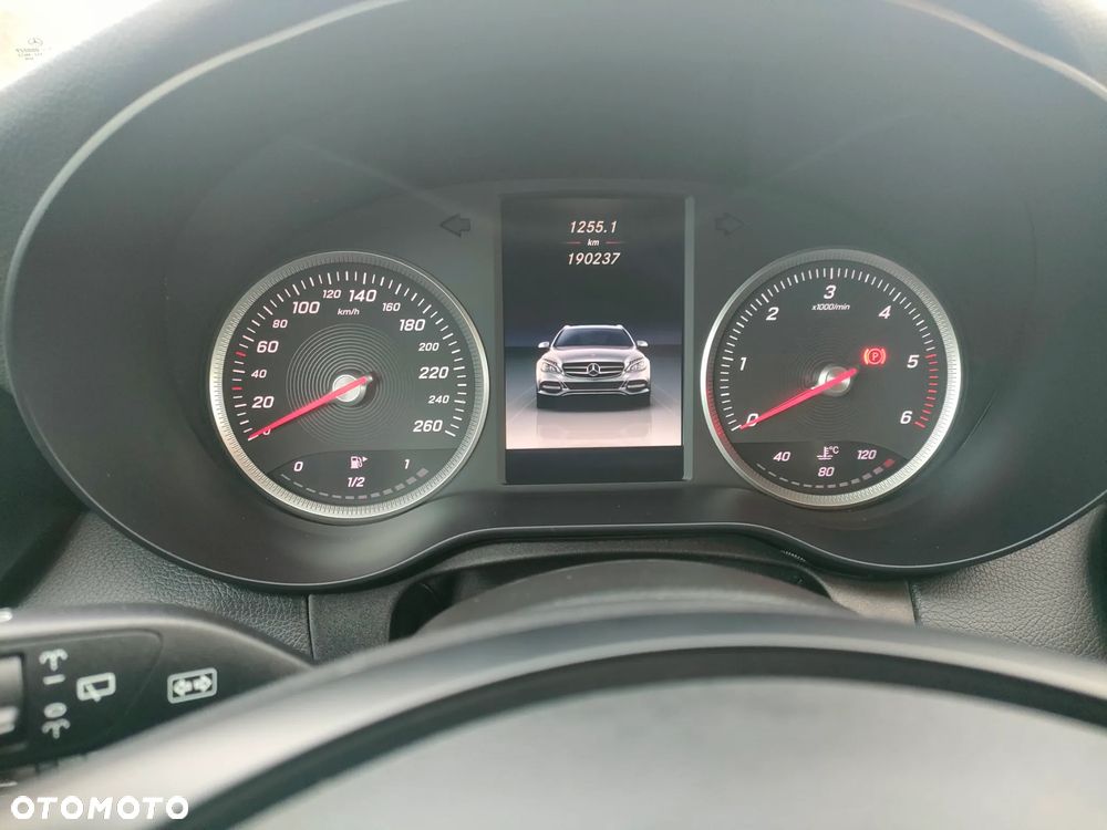 Mercedes-Benz Klasa C 200 (BlueTEC) d Avantgarde - 17