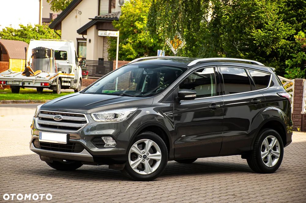 Ford Kuga 1.5 EcoBoost 4WD Titanium - 6