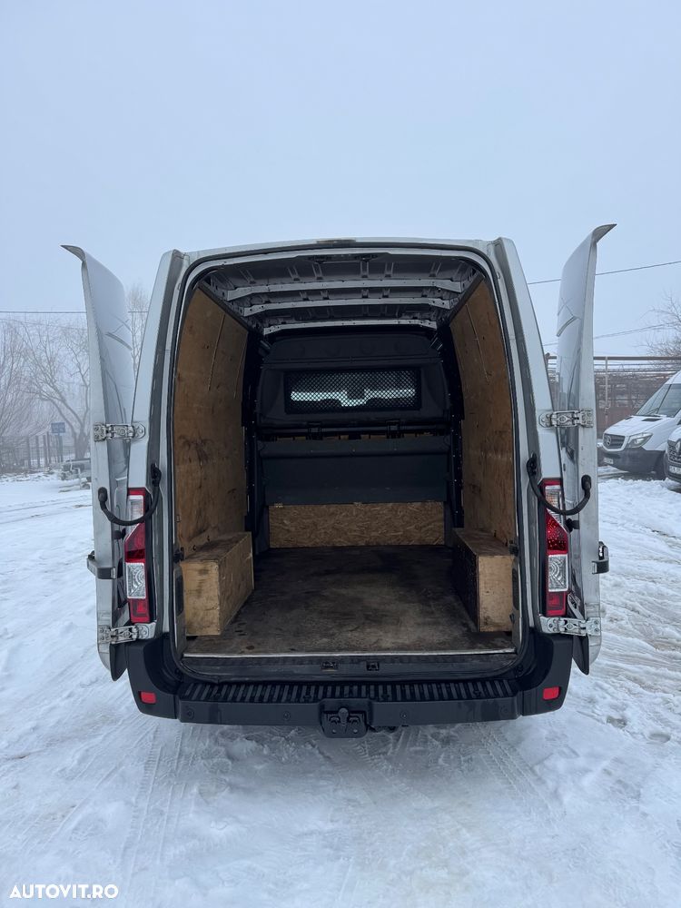 Renault Master 7 Locuri + spatiu marfa , tractiune fața , 2.3 , 170Cp - 23